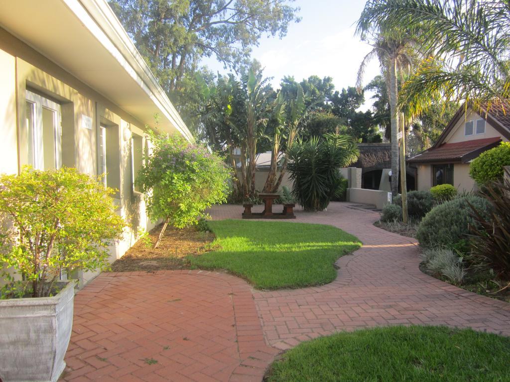 Ibhayi Guest Lodge - Lion Roars Hotels & Lodges. Puerto Elizabeth Exterior foto